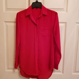 Vince Camuto High/Low Red blouse XS